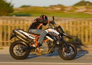 KTM Supermoto R